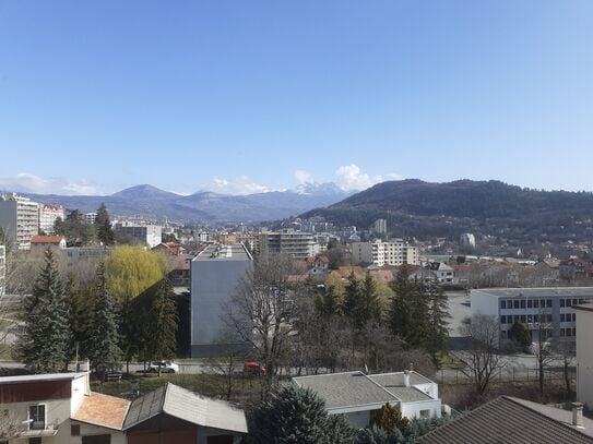 ROOM IN SHARED FLAT WITH PANORAMIC VIEW