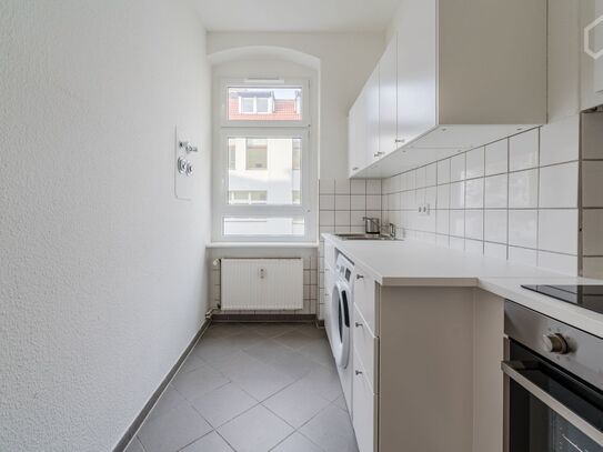 Lonterm rent 1- 2 years furnished in Moabit with balcony, Berlin - Amsterdam Apartments for Rent