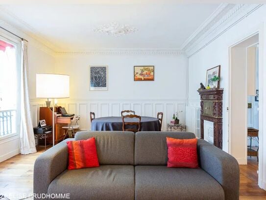 Rental Furnished flat - 2 rooms - 60 m² - Montmartre - Pigalle - 75018 Paris