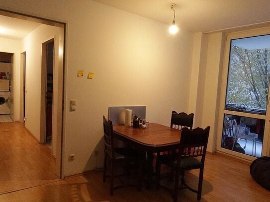 Very quiet 2-room flat near Friedrichshain