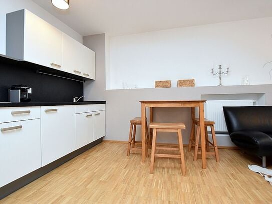 Great & neat studio in the middle of downtown, Stuttgart - Amsterdam Apartments for Rent