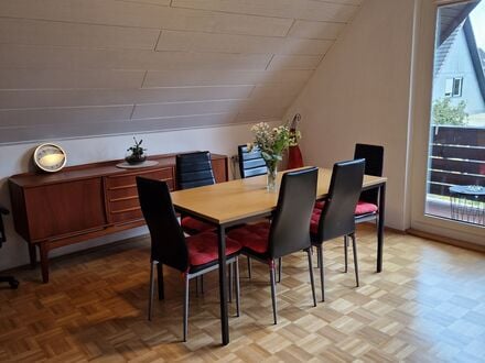 Gemütliche & sonnige 3-Zimmer Wohnung mit Balkon | Cosy & sunny 3-room flat with balcony