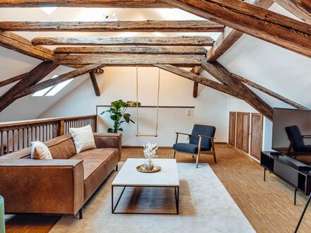 Großes Luxus Design Apartment | Innenstadt | Zentral | Large Luxury Design Apartment | Downtown | Central