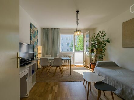 Helle und modische Wohnung im Szeneviertel Berlin-Neukölln