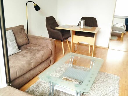 Liebevoll eingerichtetes Apartment mit Terrasse inkl. Reinigungsservice in Frankfurt | Nice,lovely Apartment with terra…