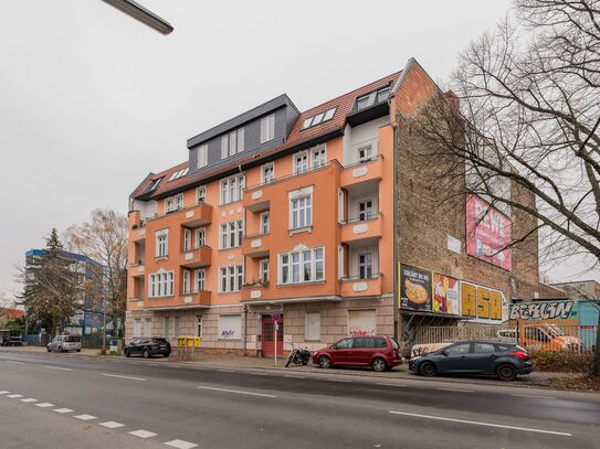 Bright and quiet apartment in a rear building, Tempelhof-Schöneberg (Marienfelde)