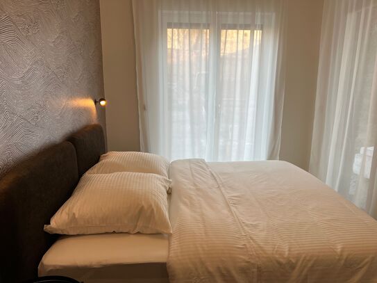 Moderne Wohnung im Herzen von Leipzig mit Terrasse und kleinem Garten