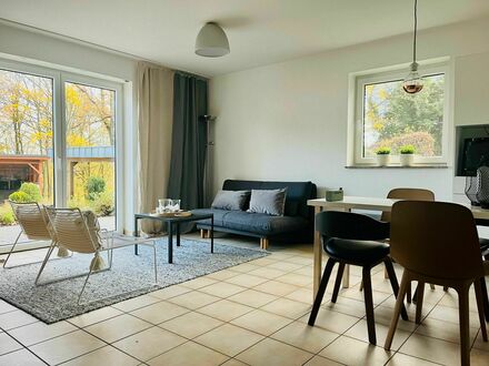 Wunderschöne 2 Zimmer Wohnung mit Gartenanteil | Wonderful apartment close to park