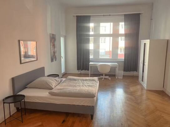 Spacious & lovely 3 bedroom apartment super close to Ku’damm, Berlin - Amsterdam Apartments for Rent