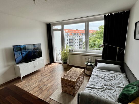 Ruhige, zentrale 1-Zimmer-Wohnung mit Balkon und Aufzug