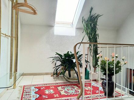 Schönes Appartement im Grünen mit Balkon / Beautiful apartment in the green with balcony