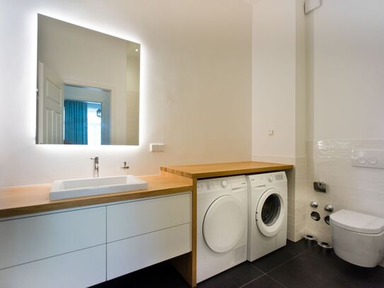 Fully furnished 130 m2 / 4 Rooms / 2 Balconies/ 2 Bathrooms, Berlin - Amsterdam Apartments for Rent