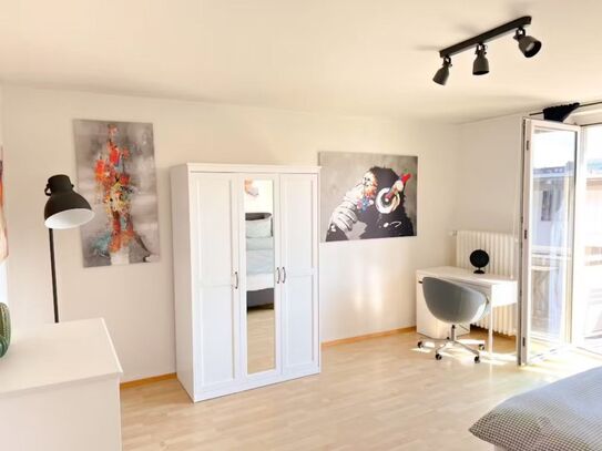 Deluxe 3 bedroom apartment close to Hauptwache-Kleinmarkthallen, Frankfurt - Amsterdam Apartments for Rent