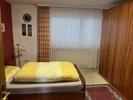 Schöne, möblierte , gepflegte 2-Zimmer-Wohnung mit gehobener Innenausstattung in Düren | Beautiful, furnished, well-kep…