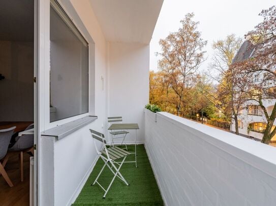 Luxury 2-Room Apartment with Balcony near Ku'damm, Berlin - Amsterdam Apartments for Rent