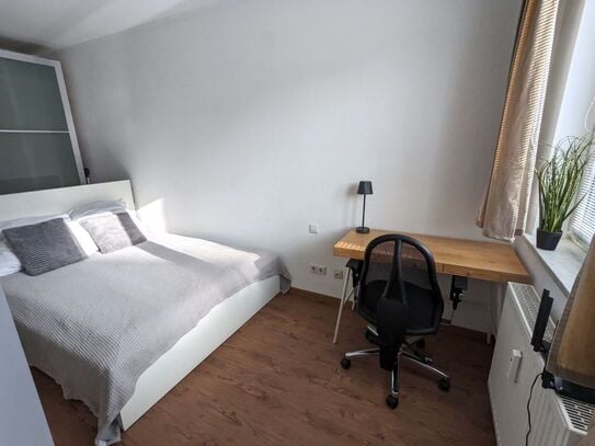 Modern and bright new apartment in the heart of Berlin-Mitte, near U Spittelmarkt.