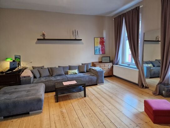 Liebevoll eingerichtetes & charmantes Loft in Friedrichshain