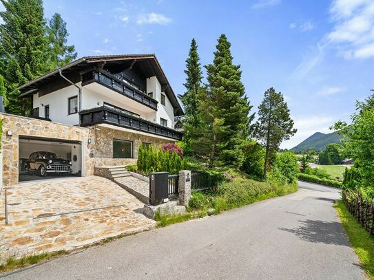 Villa mit 5 Schlafzimmern, Pool, Sauna, Terrassen und Garten