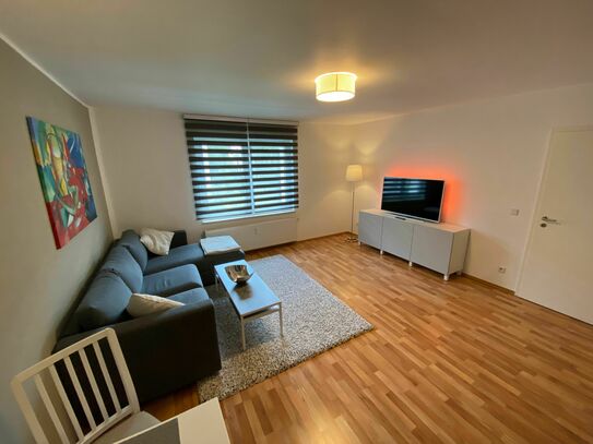 Schickes, modisches Studio Apartment am Treptower Park, DSL HD-TV inkl.