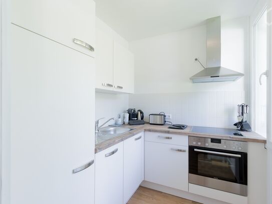 Amazing, cozy and furnished flat very centrally located in Hoheluft with Full-HD-TV, 50 mbit DSL