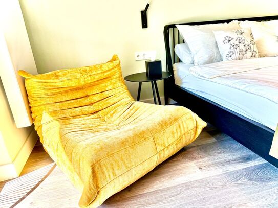 Urban Living – Quiet Apartment with Balcony in Vibrant Rainbow District, Berlin - Amsterdam Apartments for Rent