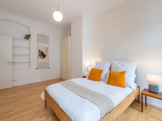 Beautiful 2 Bedroom Apartment at Oranienburger Straße Berlin