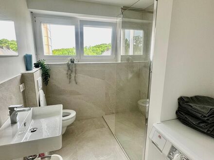 Vollausgestattete Mehrbettzimmer mit Parkplatzmöglichkeiten! | Nice, perfect suite located in Passau