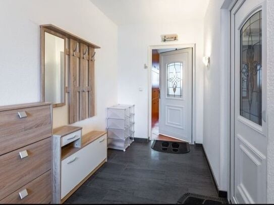 4 Zimmer 3 Bäder Maisonette mit XXL Terrasse u. S-bahn nähe