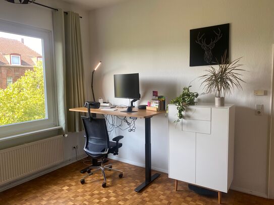 Helle 2-Zimmer-Wohnung im Herzen der Südstadt (perfekt für Homeoffice)