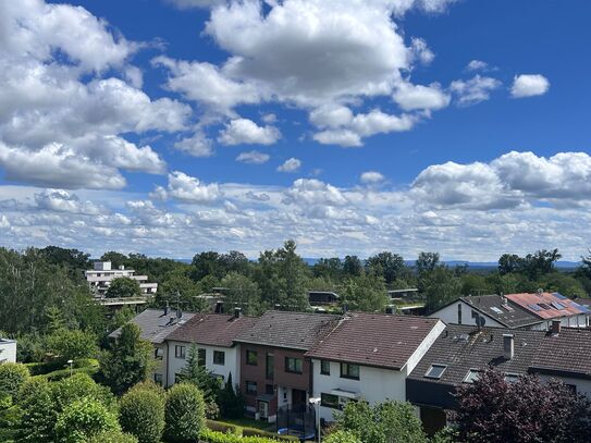 2 Zimmer-Wohnung mit Aussicht - Nähe Patch Barracks