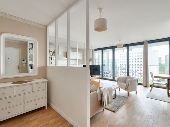 Stunning modern and bright apartment near La Défense Arena