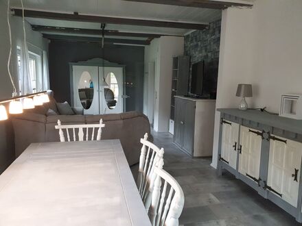Modernes, kuscheliges Haus im LK Cuxhaven | Lovely and quiet suite (Ihlienworth)