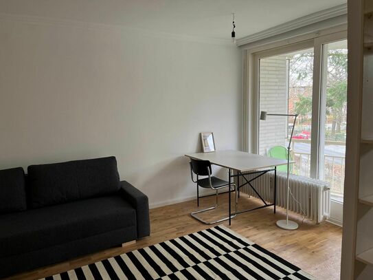 Schickes, helles Studio Apartment in Lichterfelde
