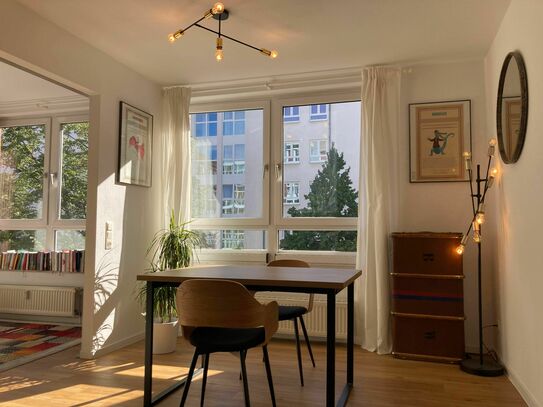 Geschmackvoll eingerichtet, zentral gelegen: 2 Zimmer Apartment in Prenzlauer Berg