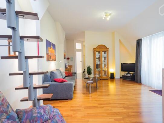 Pretty and quiet apartment close to center of Berlin. Perfect public transportations and very good infrastructur around…