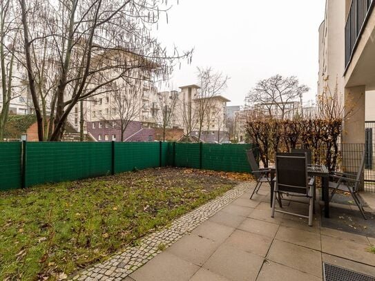 🎆 New Year’s Special for our bright 4-room maisonette flat with private terrace in the heart of Berlin, Berlin - Amster…