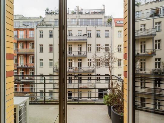 Stylish East Side Loft in Center with AC (Friedrichshain)