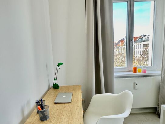 Near Savignyplatz: attractive, modern, sunny 45 sqm apartment with balcony, Berlin - Amsterdam Apartments for Rent