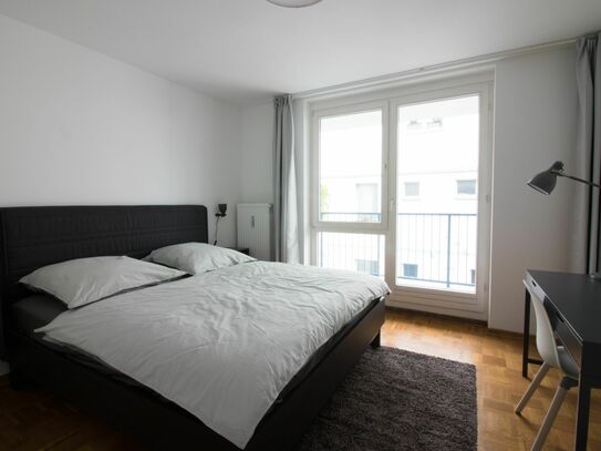 Hochwertige möblierte 3-Zimmer-Wohnung nahe dem Bergmannkiez - ruhig gelegen