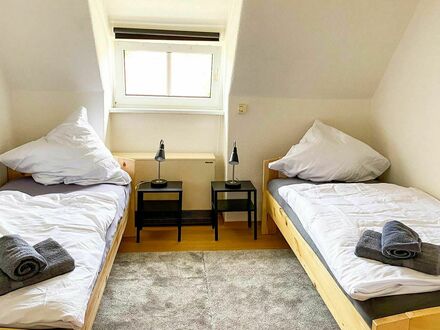 2 Zimmer Monteurwohnung mit TV und WLAN (EG rechts) | 2 room fitter apartment with TV and WiFi (ground floor on the rig…
