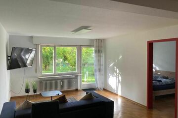 2 Zimmer Wohnung mit Garten und Parken in Stuttgart Zentrum