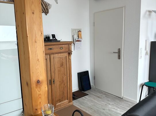 Wundervolle und schicke 2 Zimmer Wohnung auf Zeit für maximal 2 Personen(Butzbach)