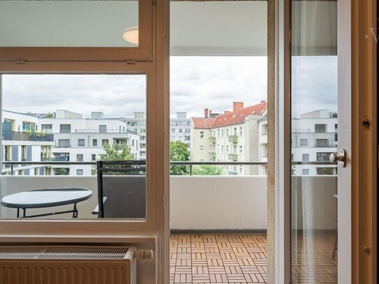 Modern 2-room apartment in Wilmersdorf, fully furnished.