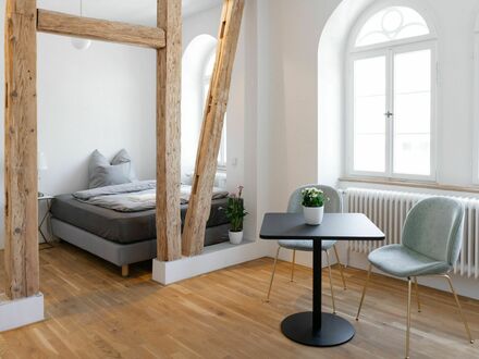 Modern eingerichtete Wohnung in Hechingen: Zentral gelegen und sofort bezugsfertig