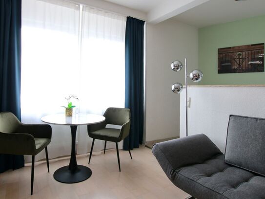 Bright and modernly refurbished apartment near Friesenplatz, Koln - Amsterdam Apartments for Rent