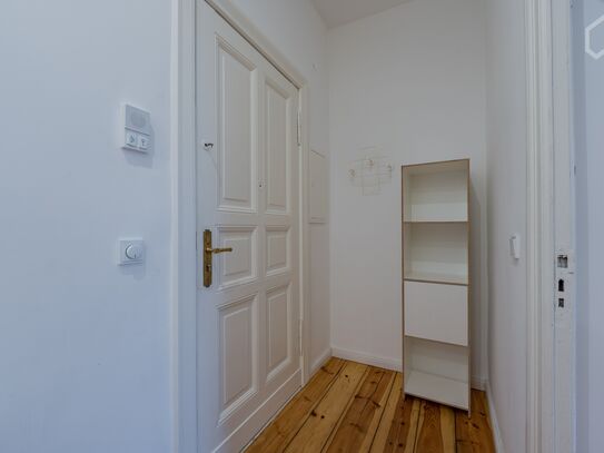 Fantastic, spacious apartment in top location (close to Savignyplatz, Charlottenburg)