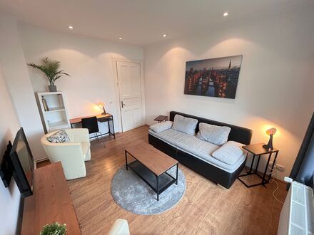 Helles, großartiges Zuhause in Altona, möblierte 2,5-Zimmer-Wohnung | Great, wonderful flat (Altona), furnished 2,5 roo…