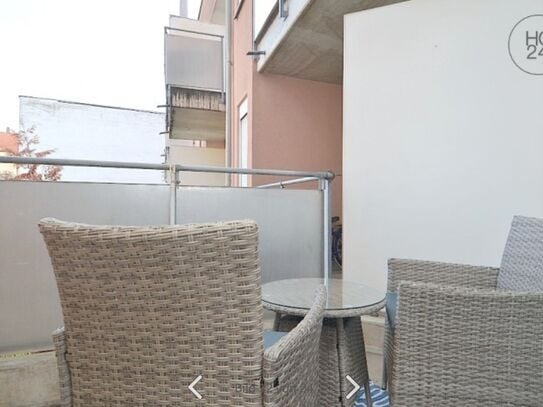 Lovingly furnished apartment in a great location with balcony