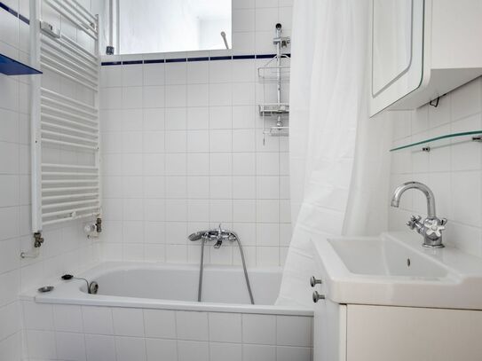 Classic Charlottenburg 3BR, near Bayerischer Platz, Berlin - Amsterdam Apartments for Rent