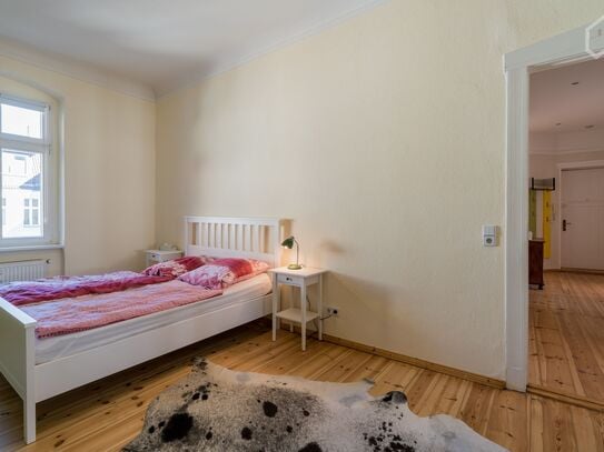 Beautiful apartment in an old building in Prenzlauer Berg- centrally located